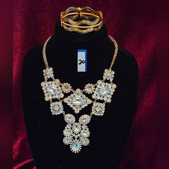 Jewelry - Fashion necklace and bracelet, both gold tone